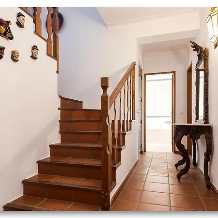 Casa Lay *