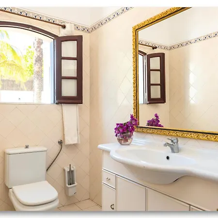 בית נופש Casa Lay לואה